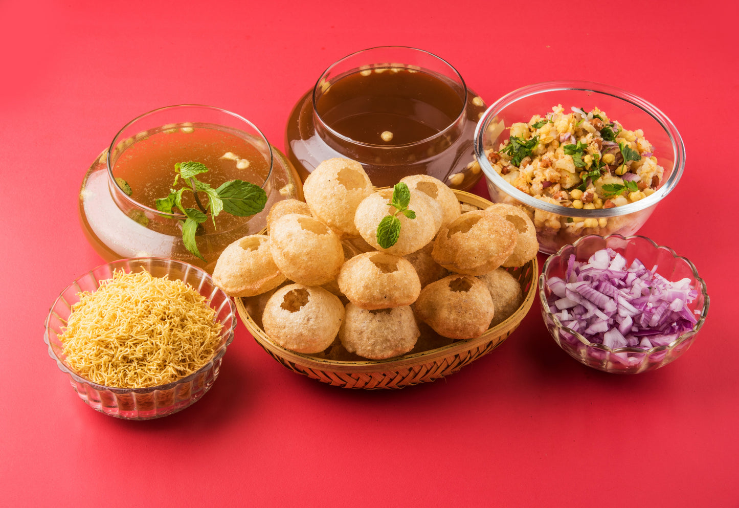 Pani Puri / Gol Guppa / Puchkas / Pakodi